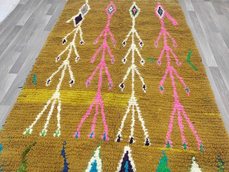 Traditional Moroccan rug 250cm x 150cm