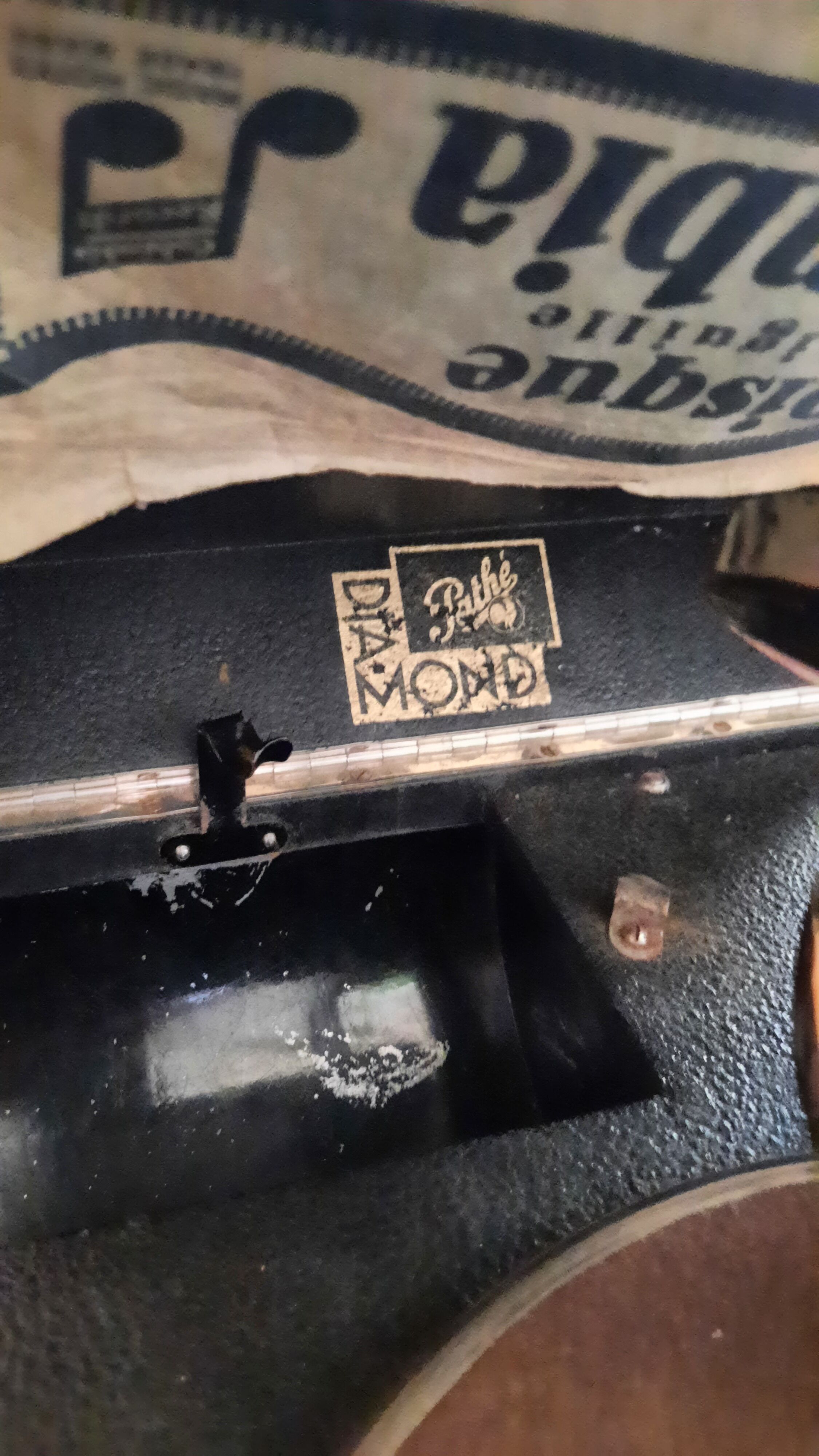 Gramophone Pathe diamond