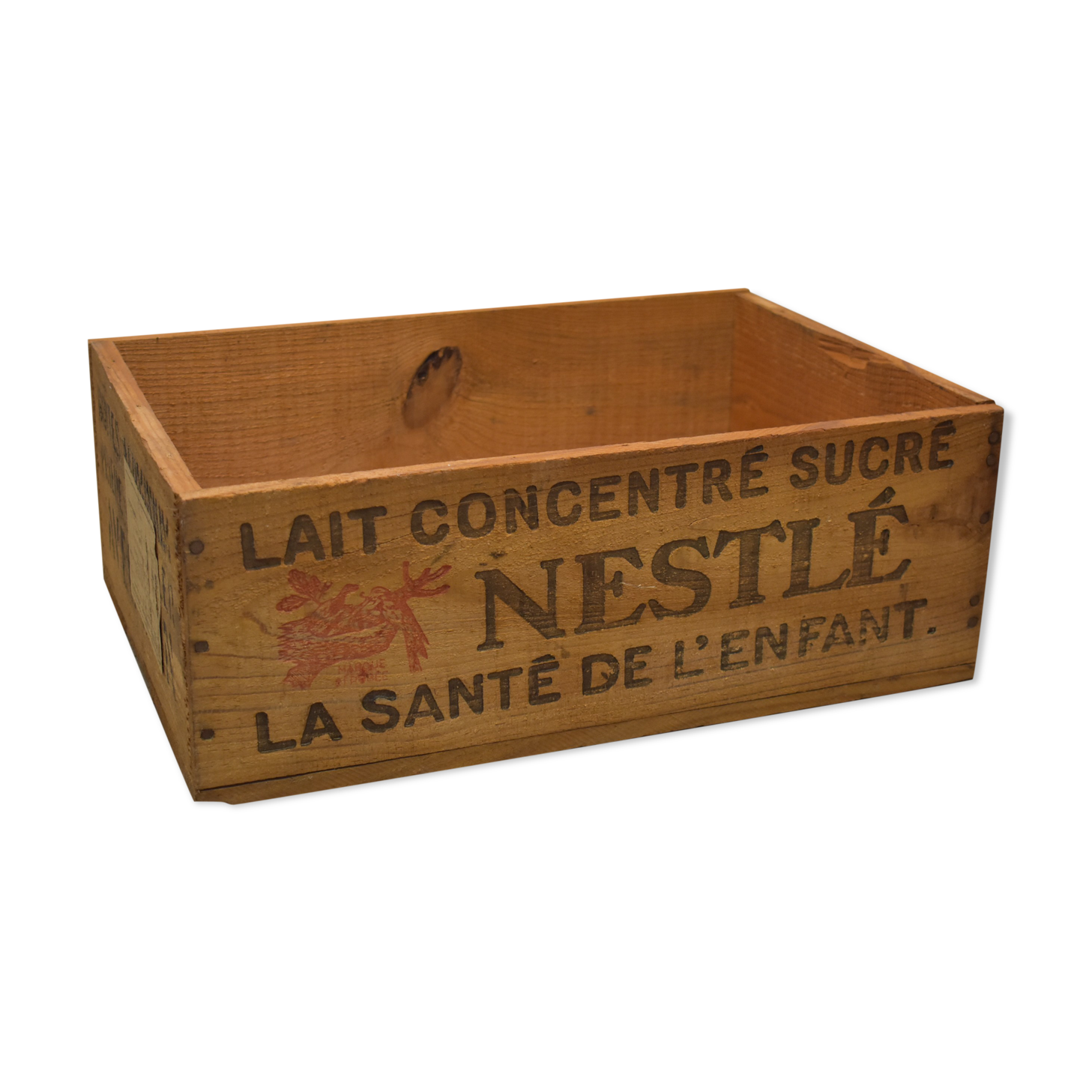 Wooden case of the Nestlé no1 brand