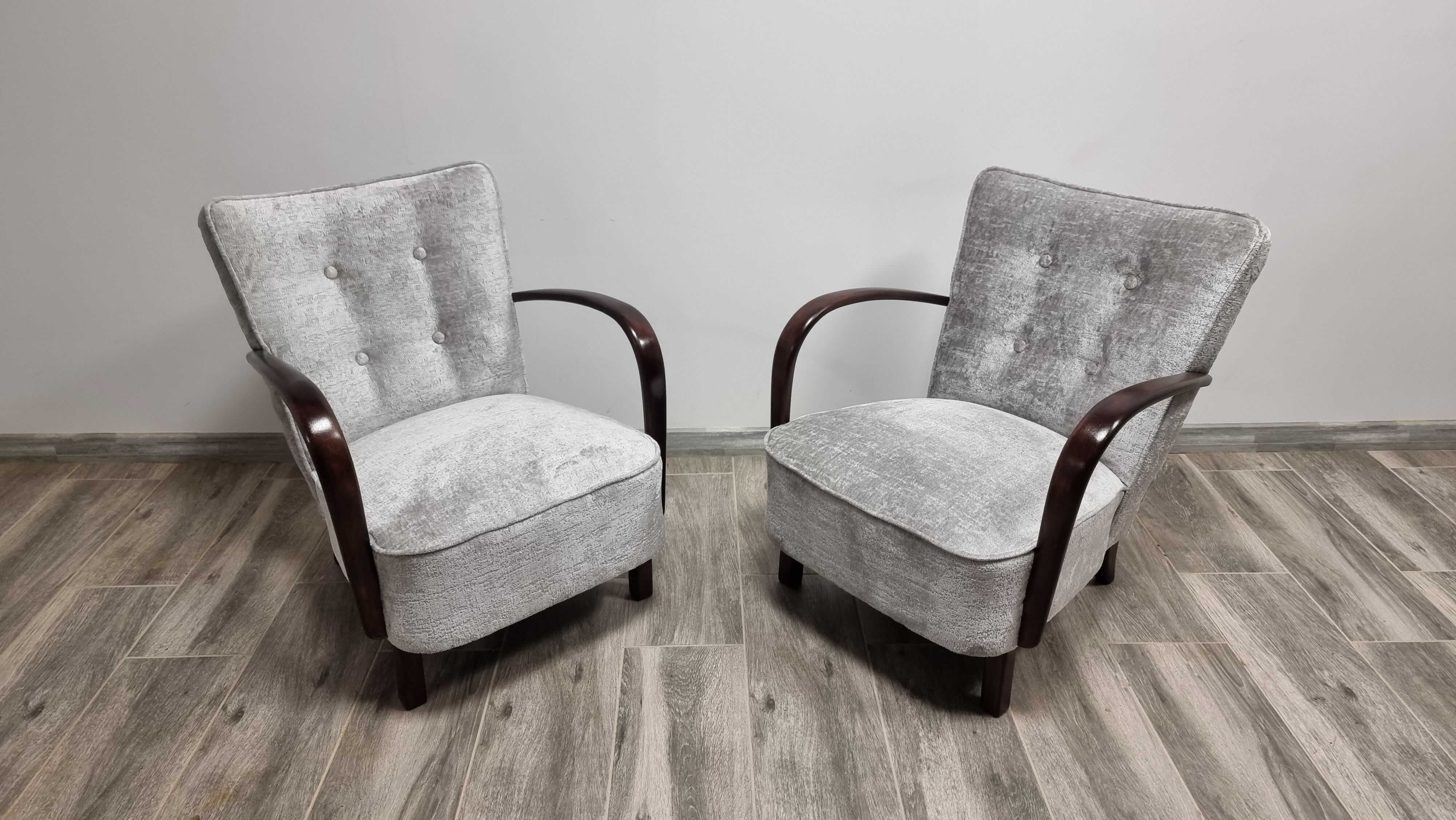 Armchairs by Jindrich Halabala for Up Závody, Set of 2