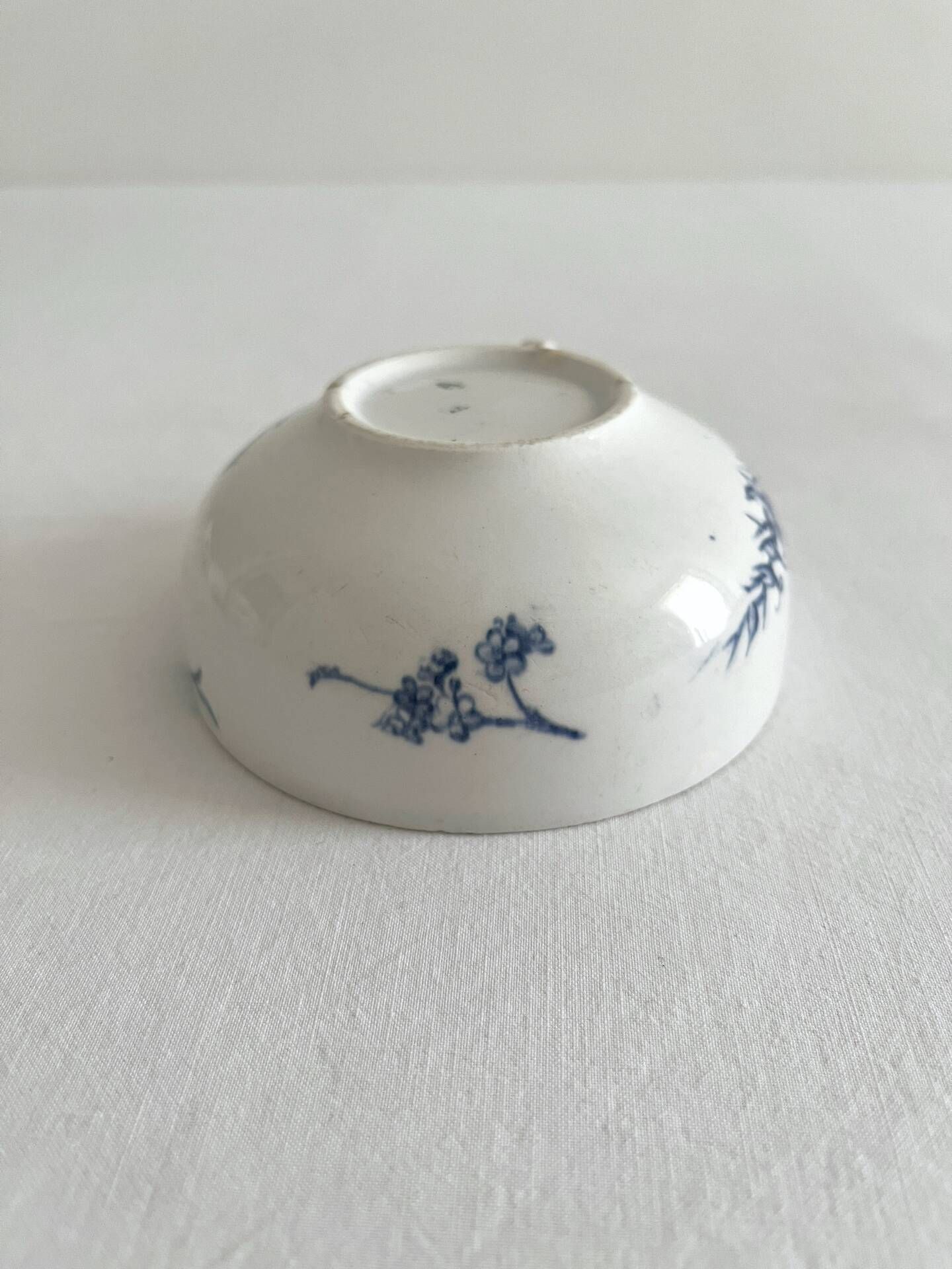 Antique ironstone cup "Carmen" Sarreguemines