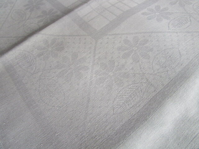 Old damask tablecloth 340x160cm