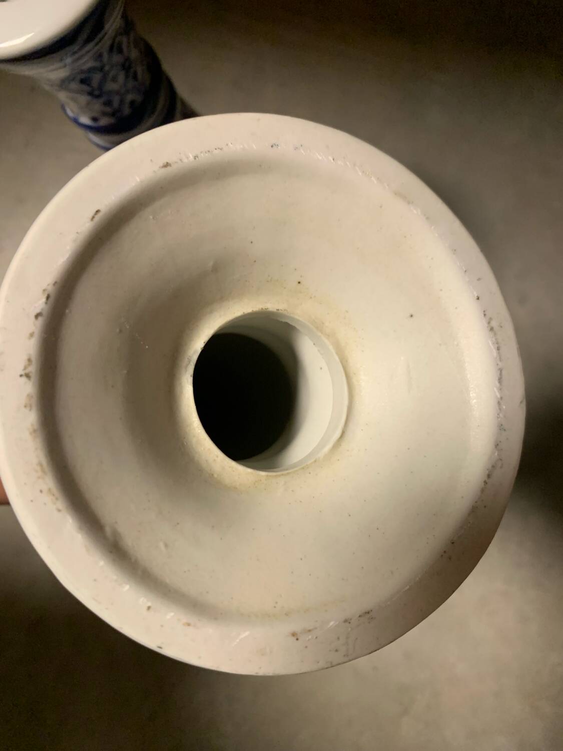 Ceramic candle holders