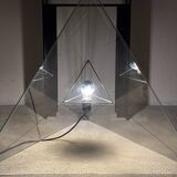 Tetrahedron Lamp, Frans van Nieuwenborg 1979