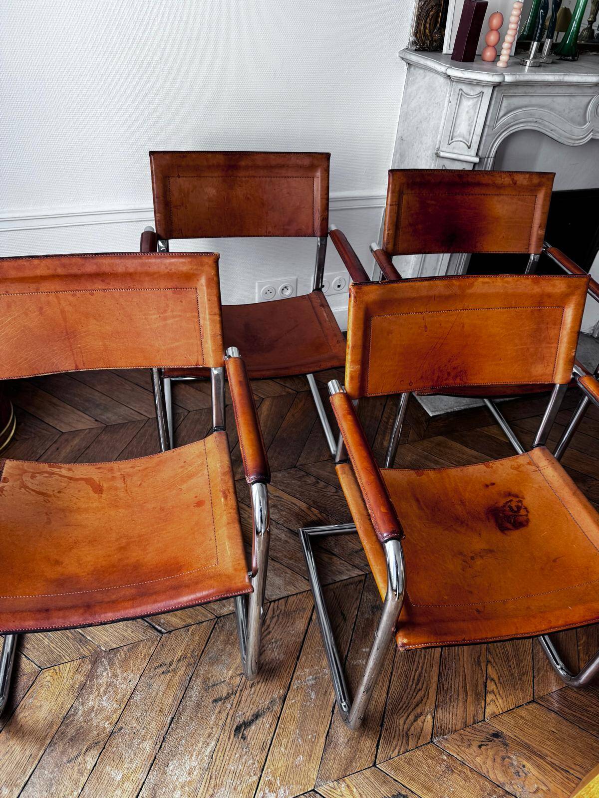 4 Matteo Grassi cantilever chairs in cognac leather