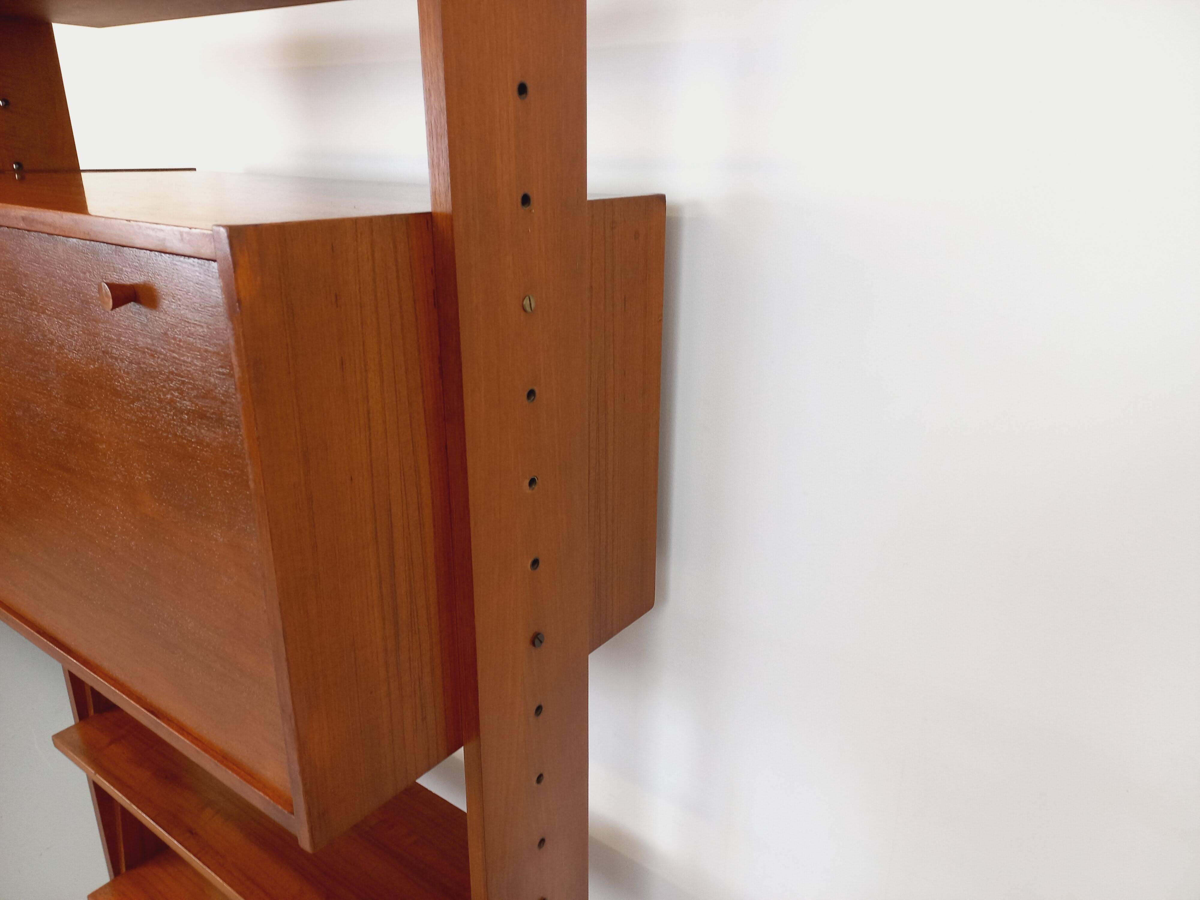 Vintage modular secretary shelf bookcase in teak from the 60s