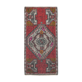 Coral red vintage rug 91x45cm