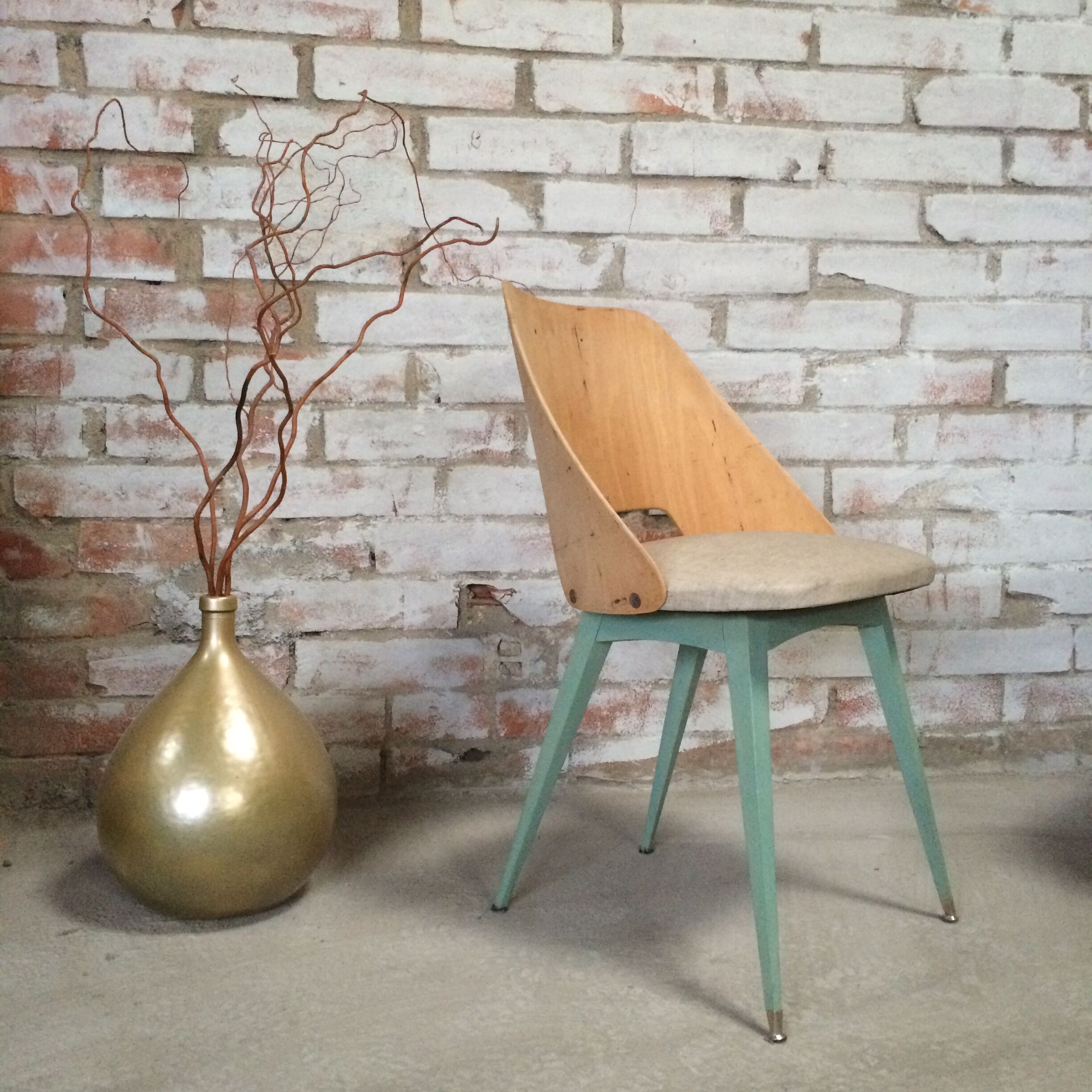 Cocktail chair tonneau