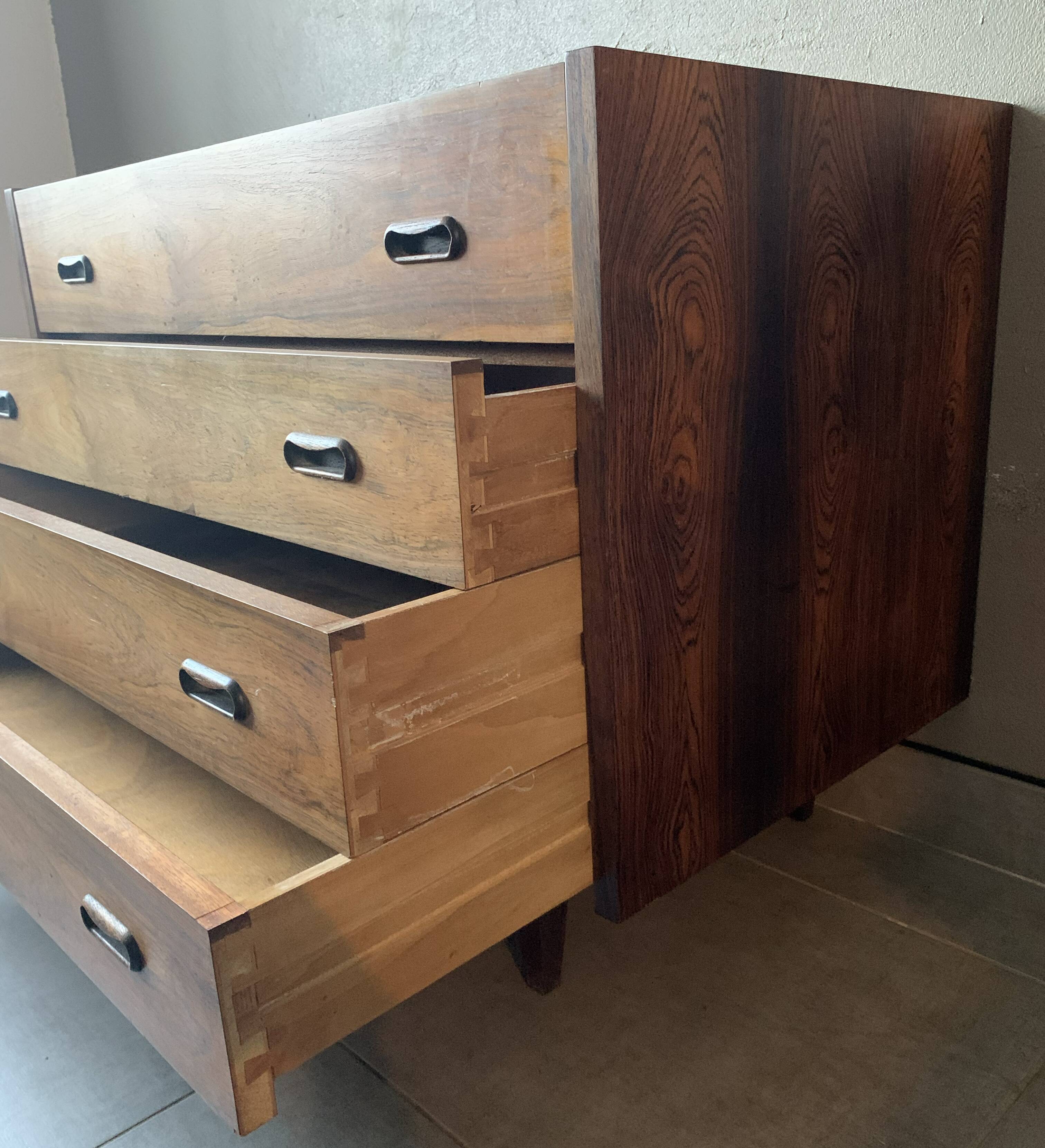 Vintage Scandinavian dressing table/dresser from the 60s in rosewood