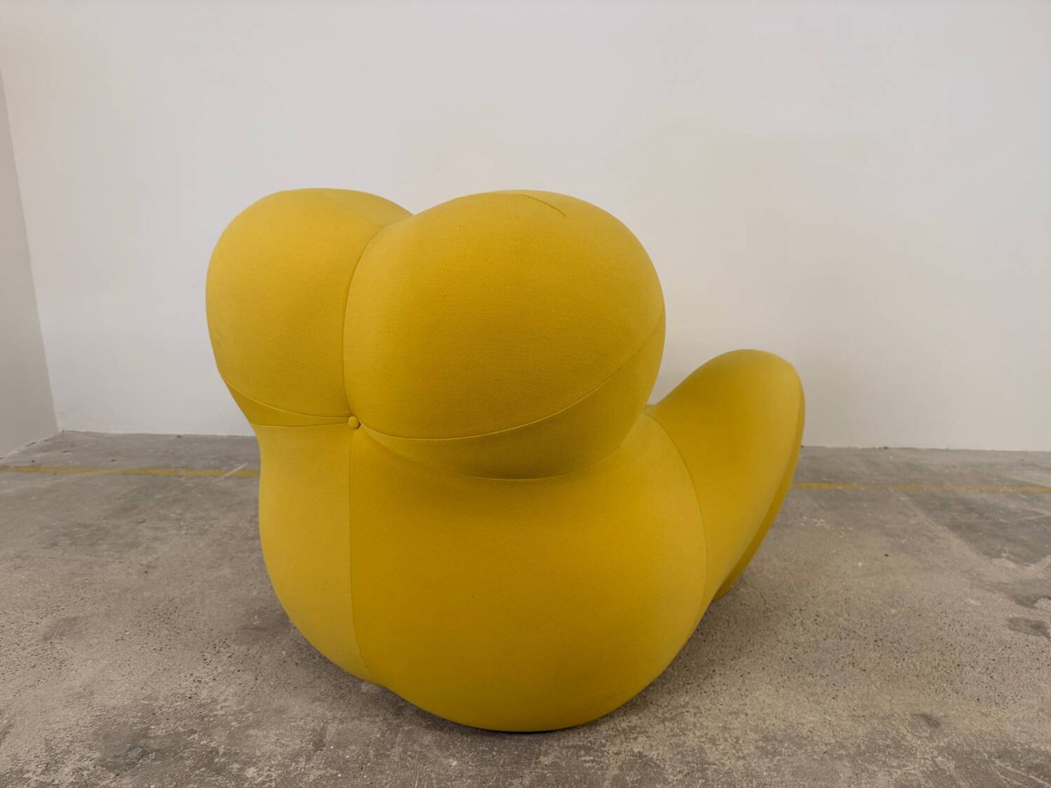 UP5_6 Big Mama Armchair - B&B Italia - Gaetano Pesce - yellow + pouf -