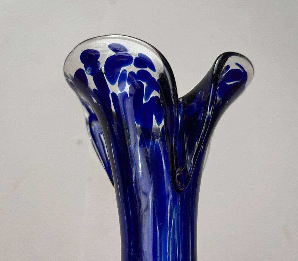 Vintage Murano glass flower vase