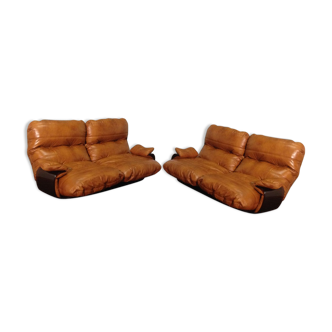 Lot de canapés cognac "Marsala" en cuir par Michel Ducaroy pour Ligne Roset 1970