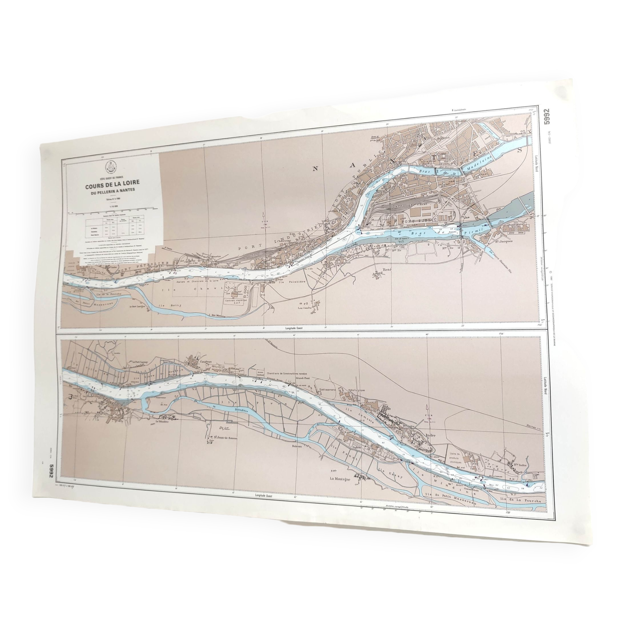 Vintage map Nantes cours de la Loire 1980