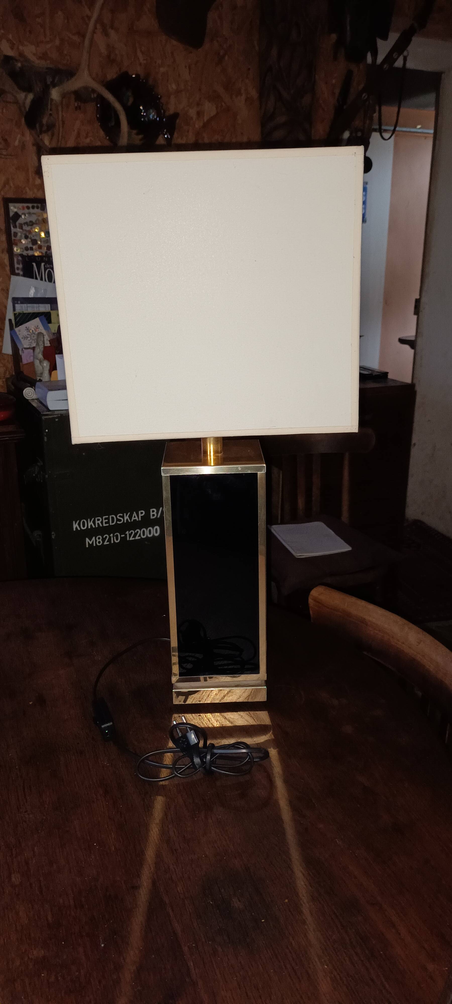 70s cubic lamp
