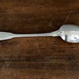 Stew spoon in solid silver 18th century shell model with coat of arms and Farmers General hallmarks