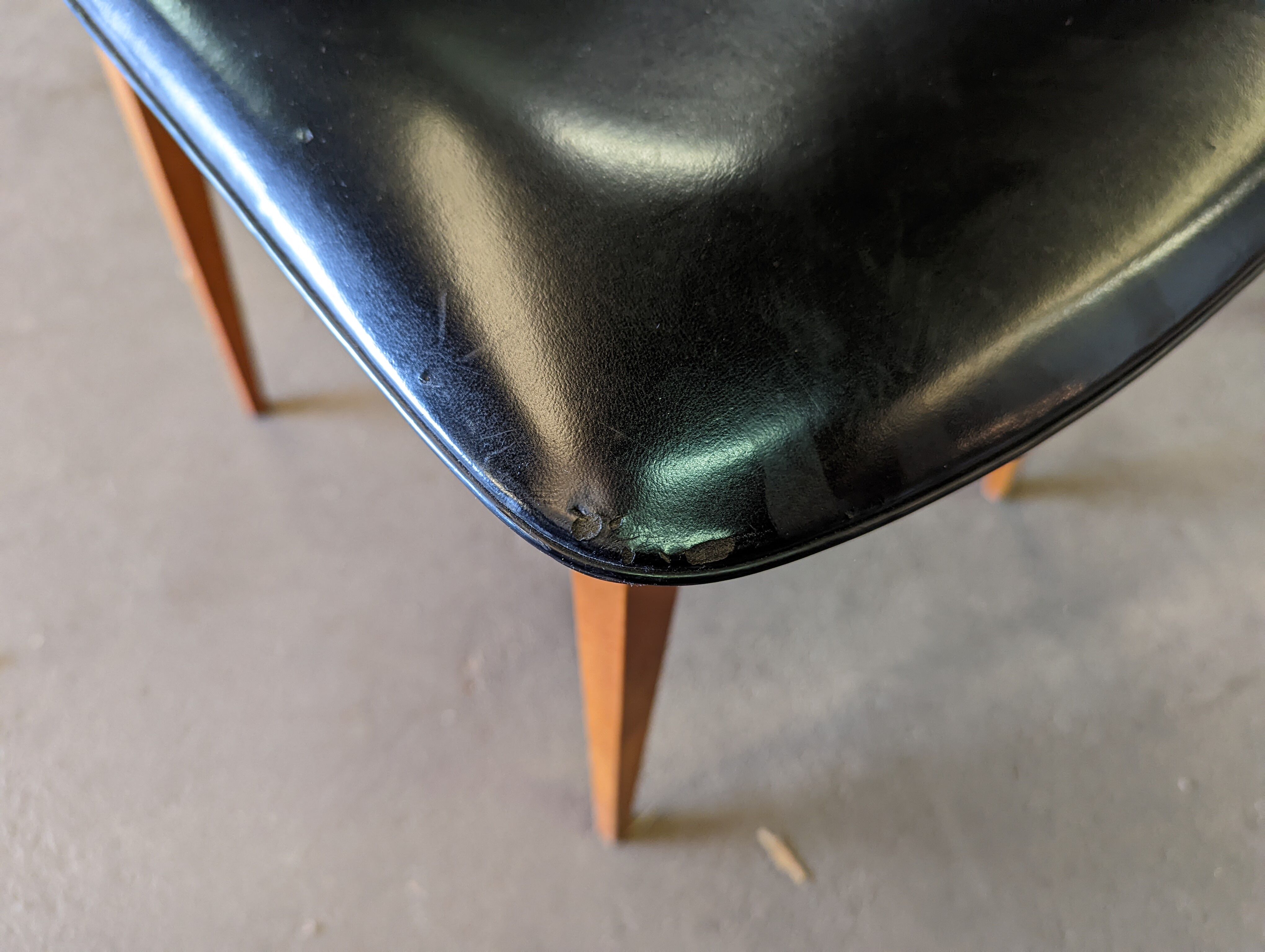 Ensemble de 4 chaises scandinaves