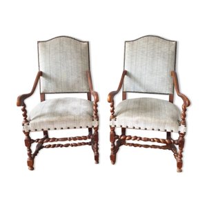 paire de fauteuils louis