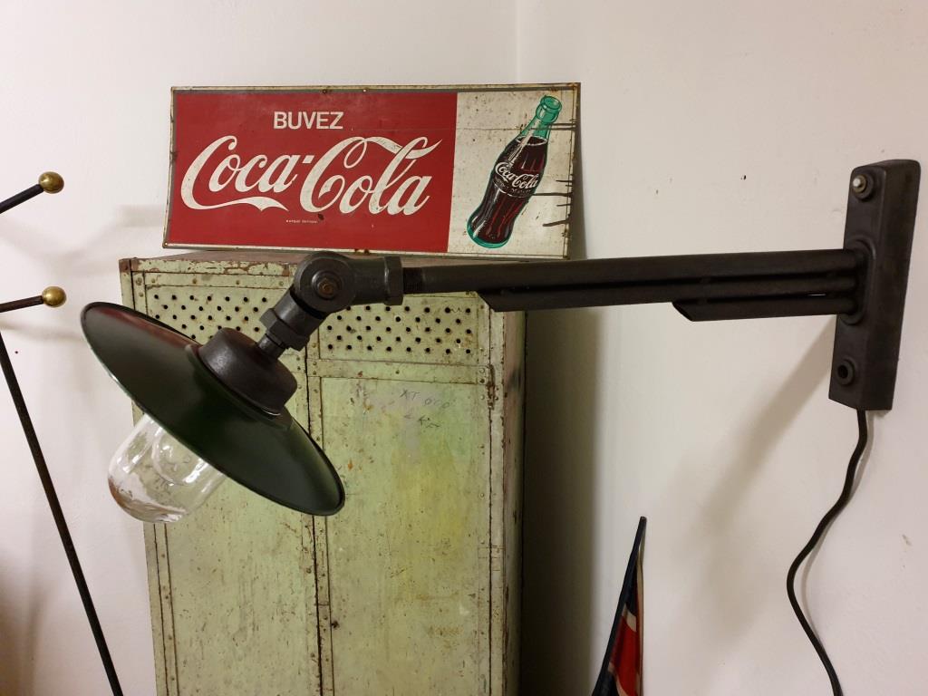 Industrial factory yard lamp