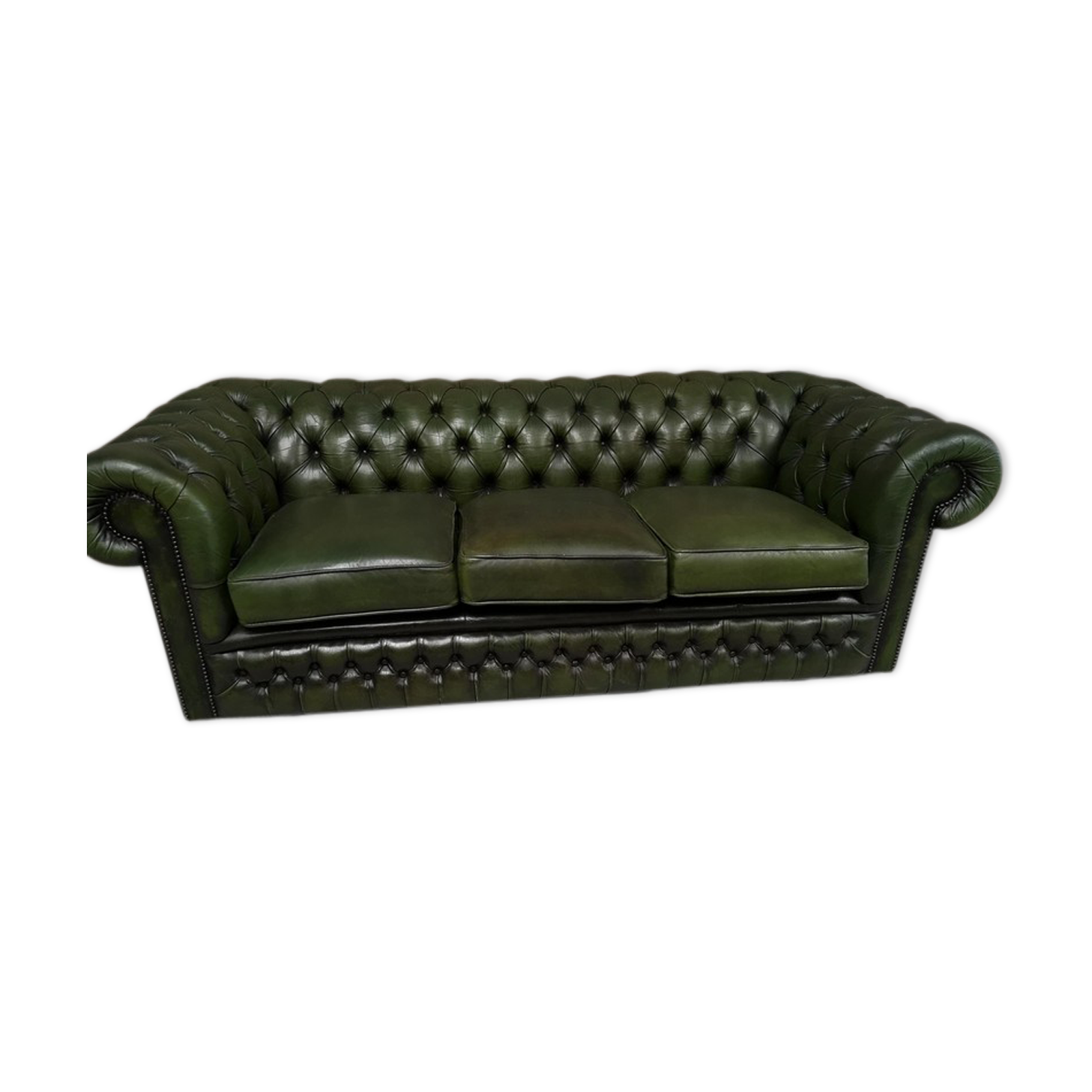 3-seater green leather Chesterfield sofa