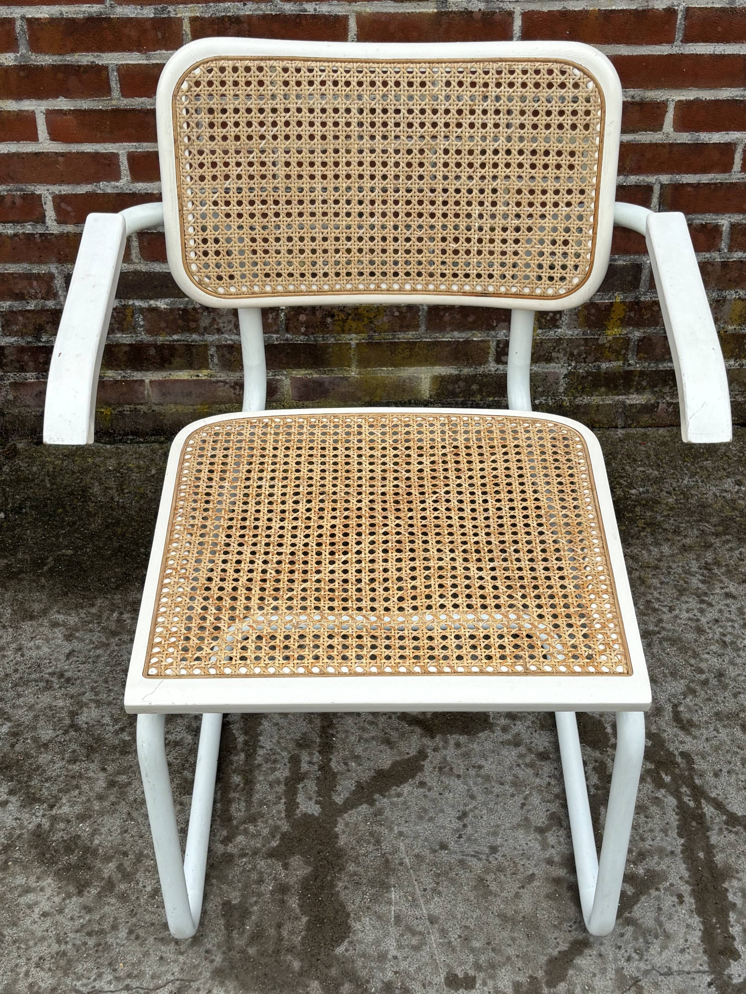 Set of 4 Cesca chairs model B64 with armrests Cesca Marcel breuer design
