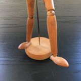 Articulated wooden mannequin