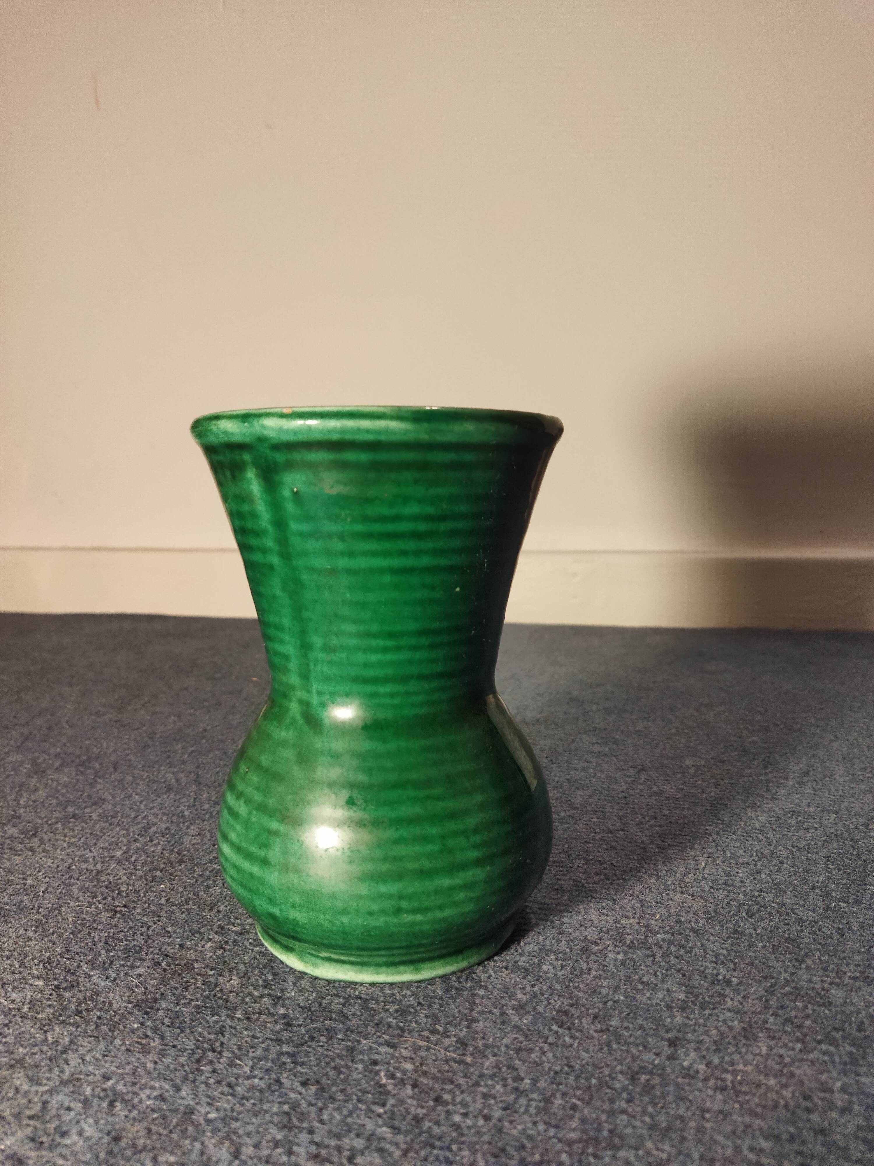 Longchamp vase