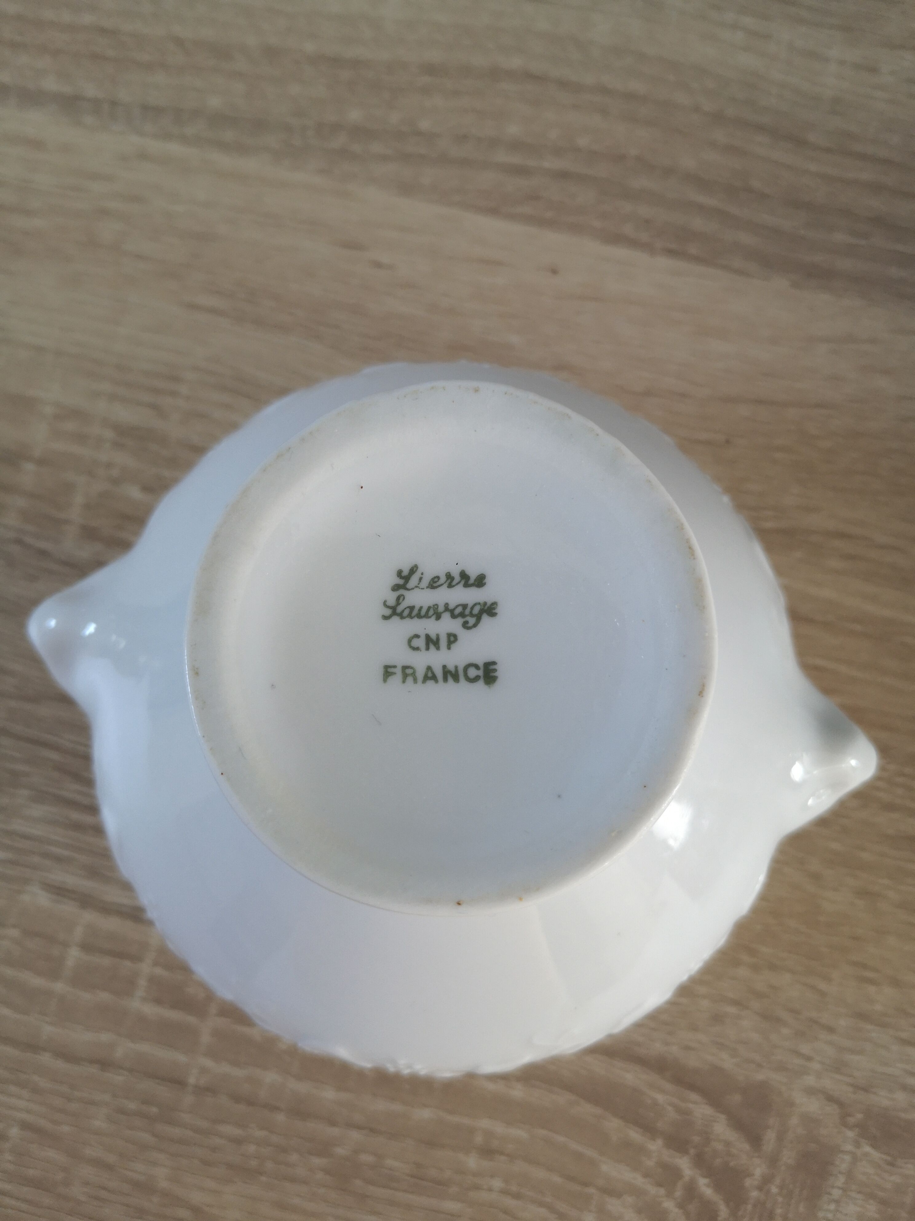 Lot of 2 bowls porcelain CNP