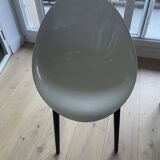 Chaise super impossible Kartell