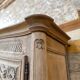 Armoire en chêne massif aérogommée - Style Louis XV