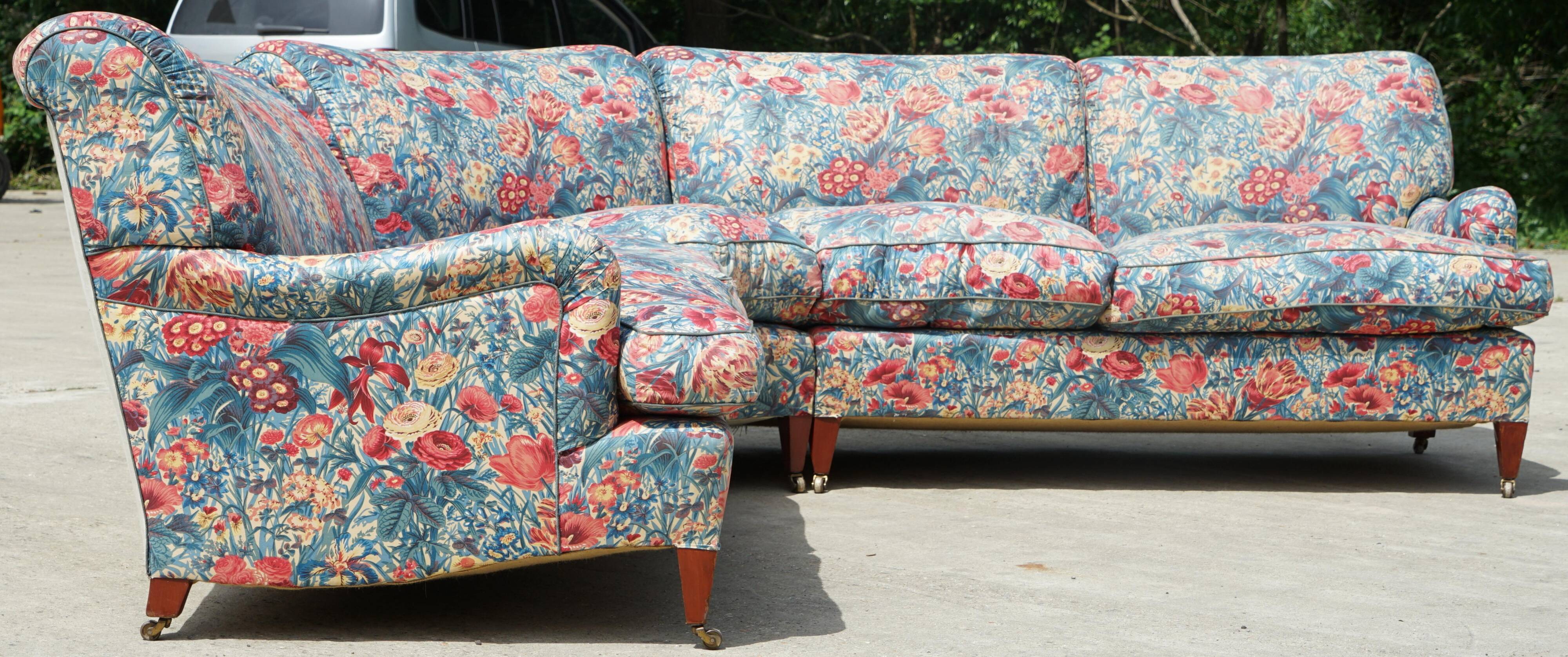 Vintage Howard & Son's London Bridgewater 5-seater fabric corner sofa.