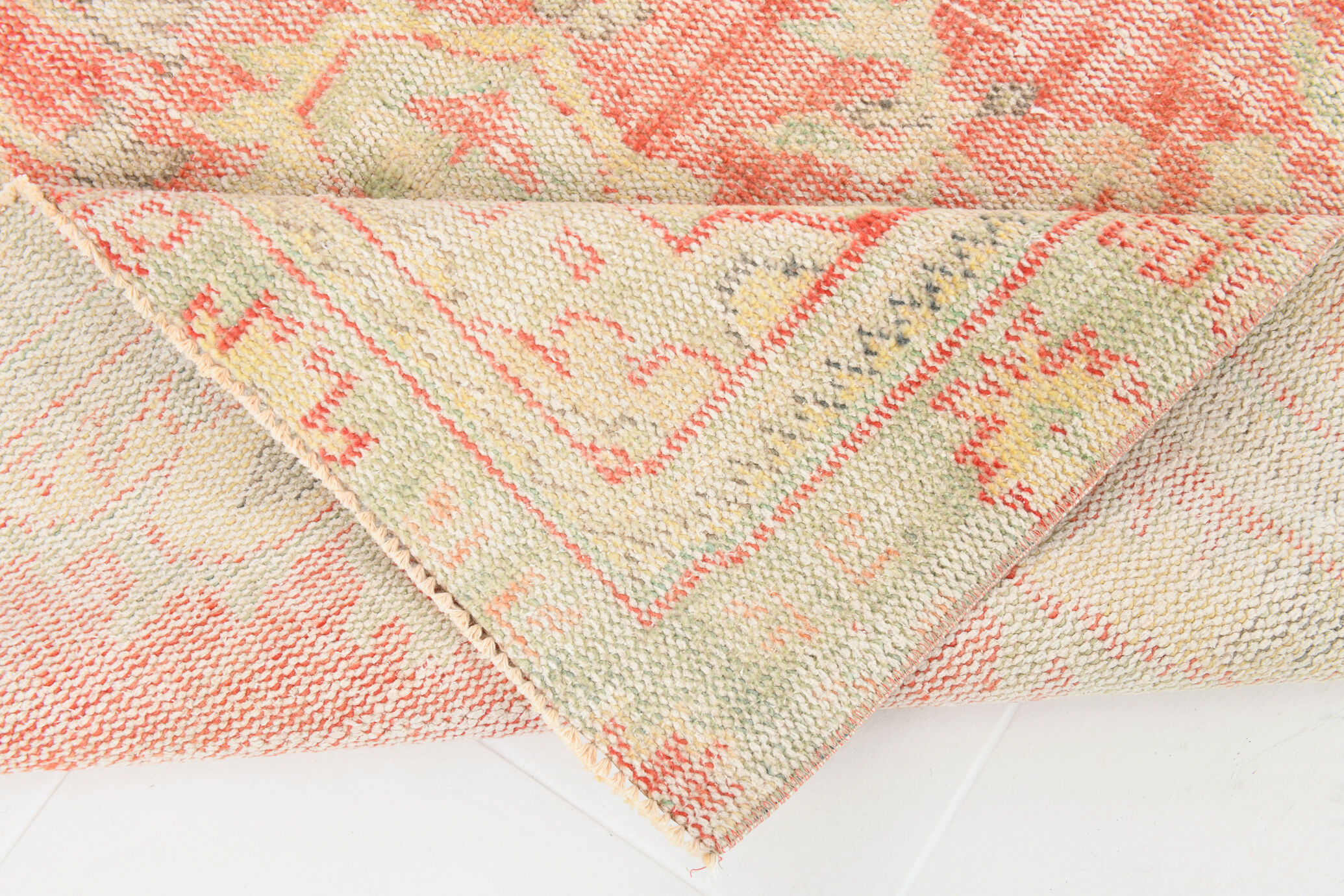 5x8 Pale Red & Cream Vintage Area Rug, 153x256Cm