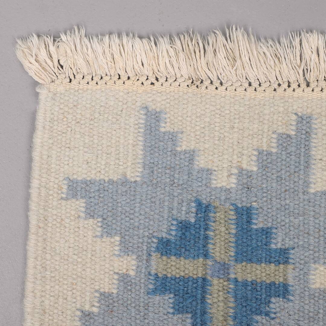 Swedish Röllakan wool rug – 240 x 170 cm – handwoven, 1960s