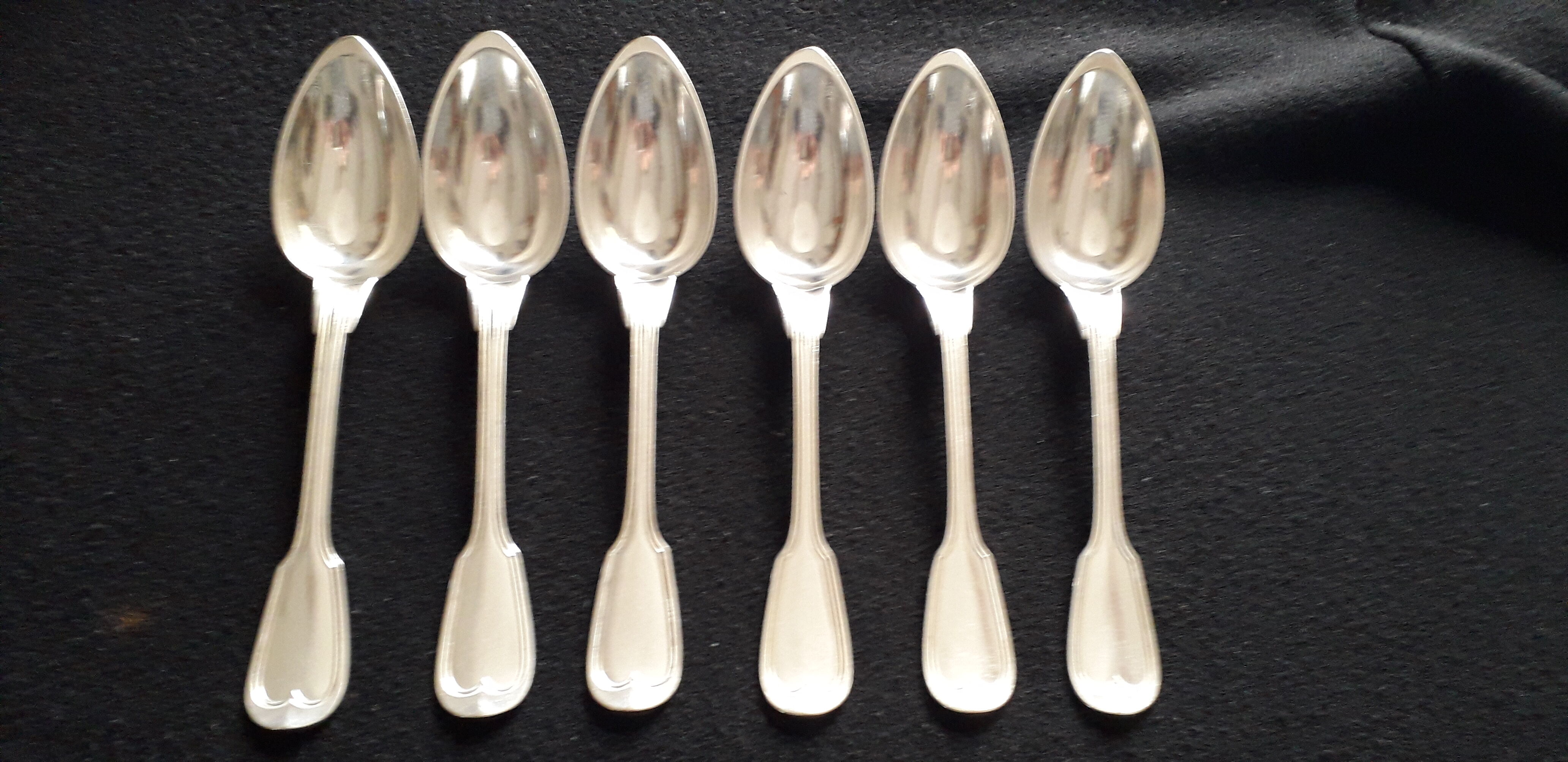 Lot 19 covered in Christofle Silver Metal