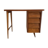 Desk with tapered feet