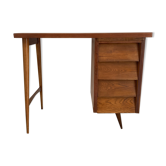 Bureau aux pieds fuselés