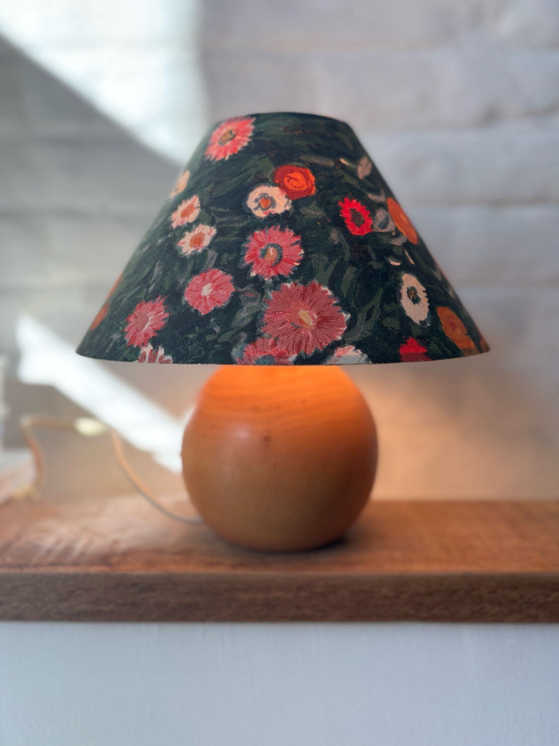 Spring lamp