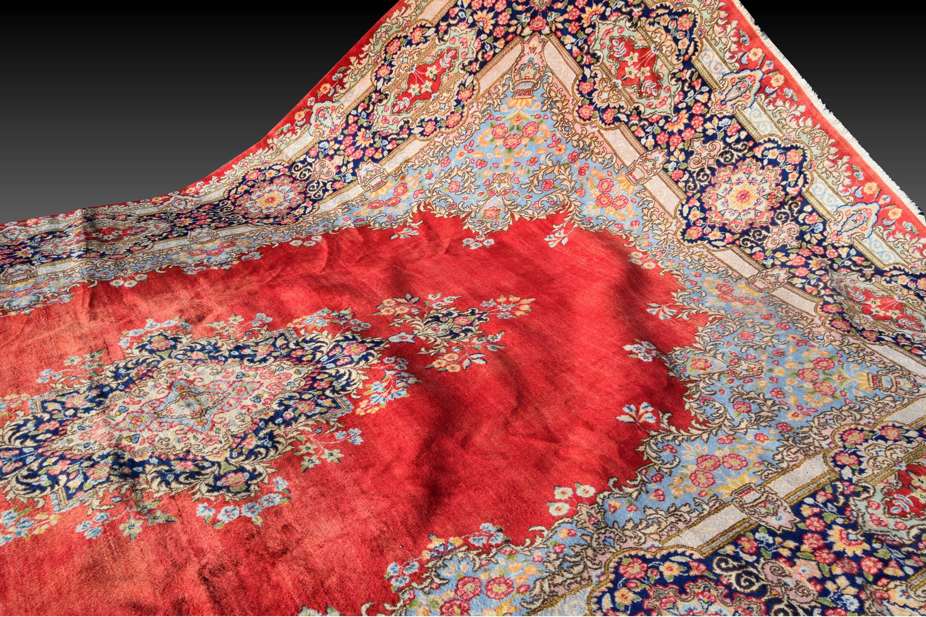 Large Oriental Carpet Iran KIRMAN: 4.85 x 2.95 Metres