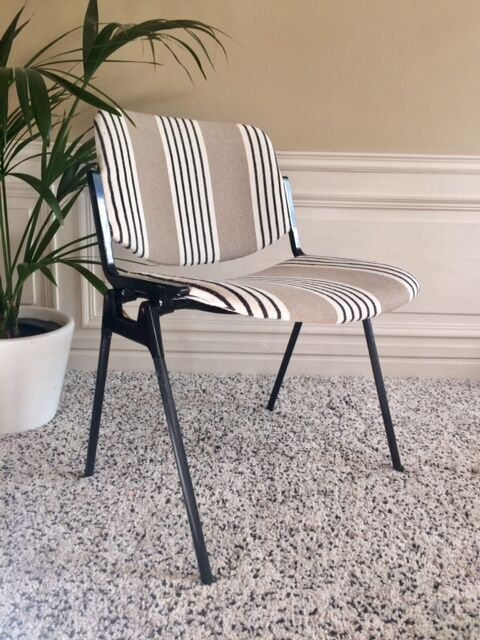 Italian chair scratches