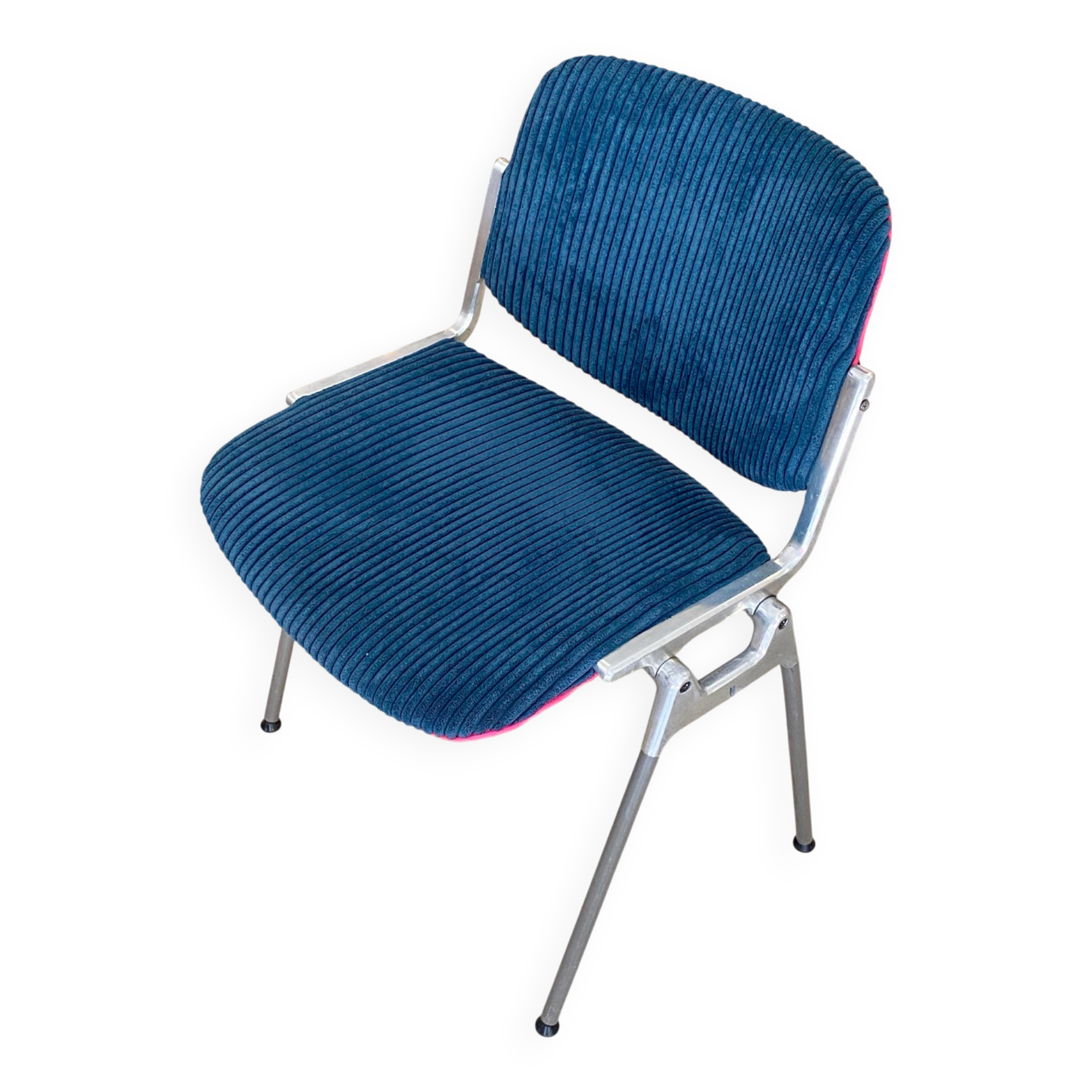 LSC 106 chair by G. Piretti