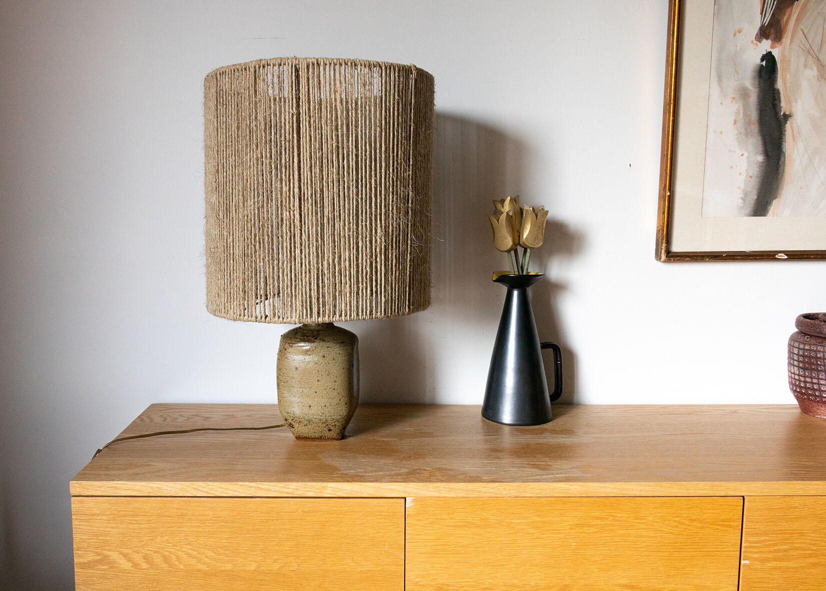 Borne sandstone lamp