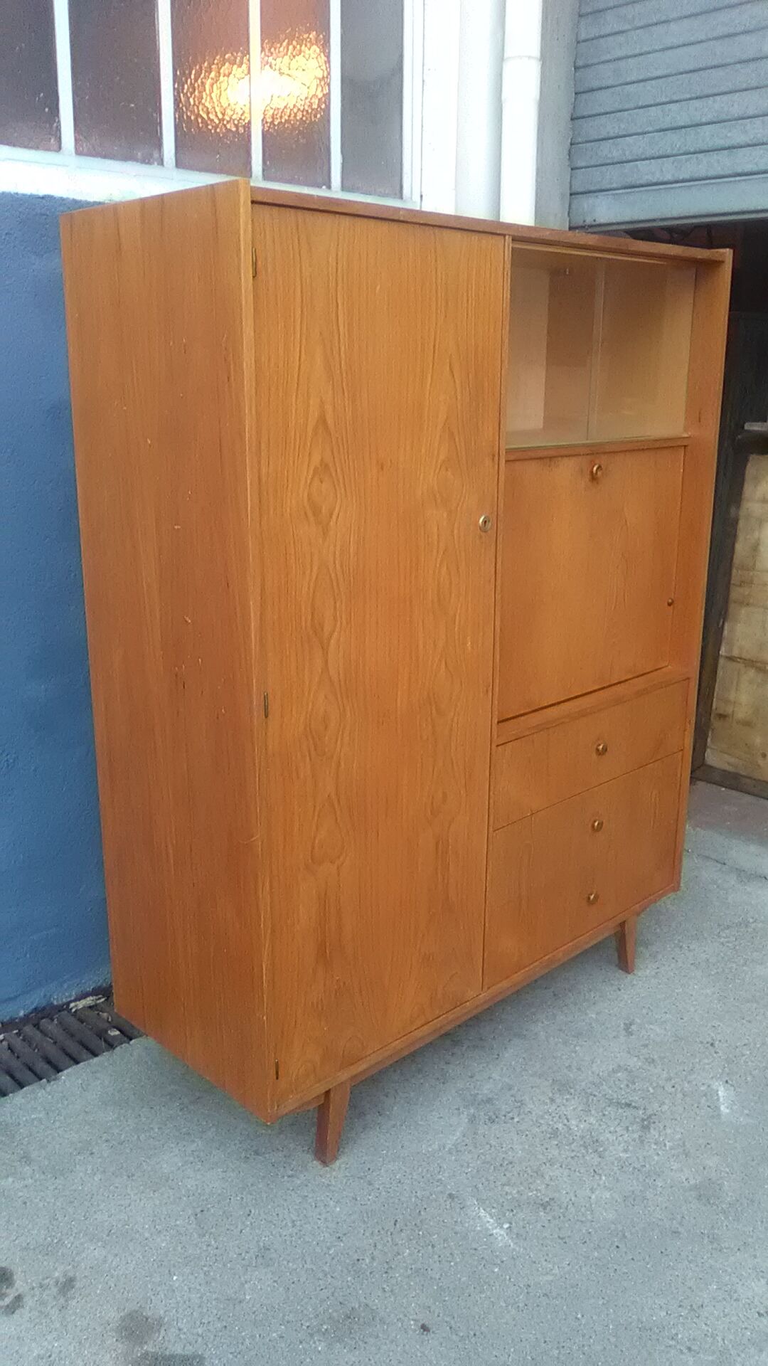Secretary teck vintage wardrobe