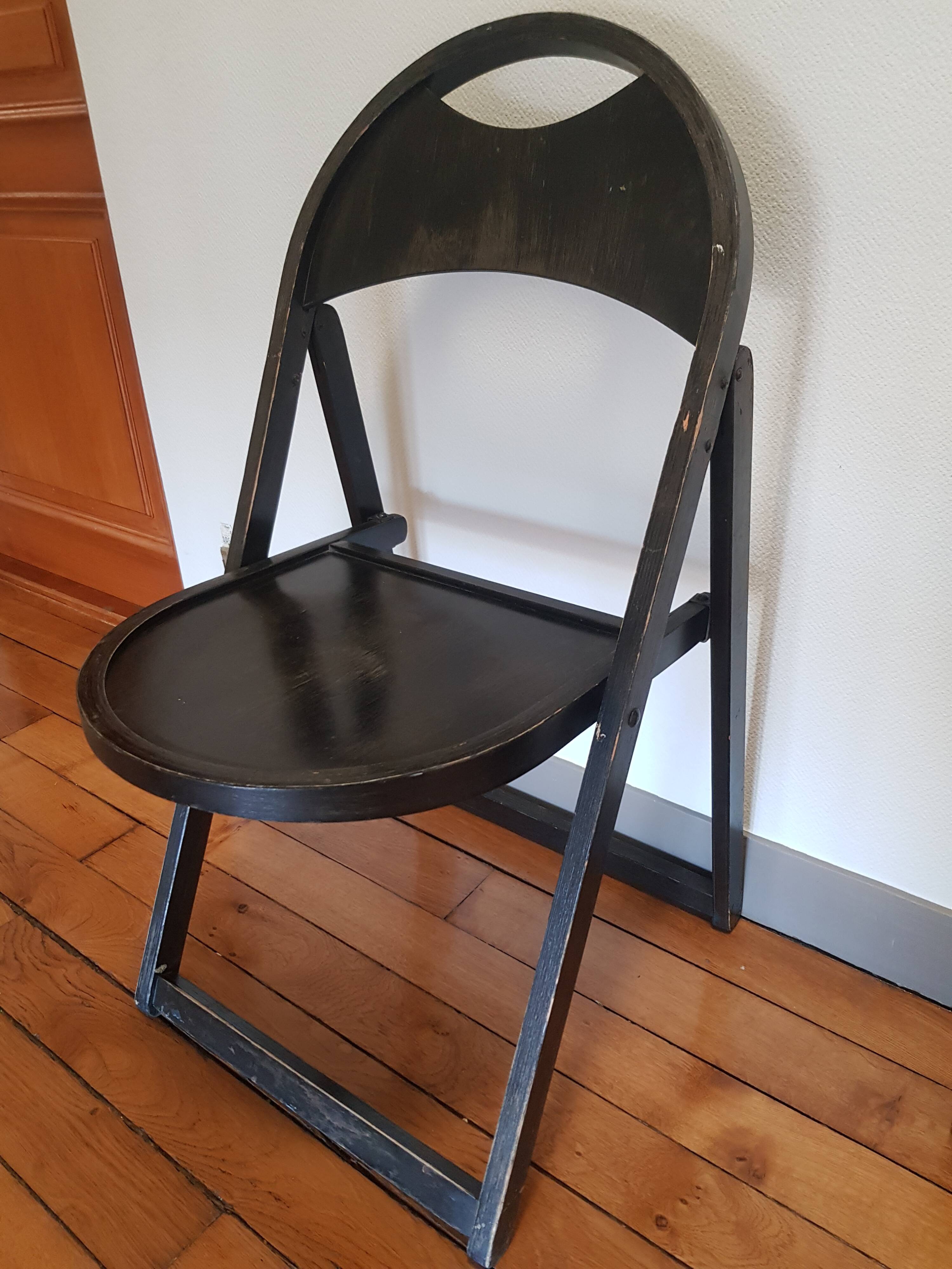 Lot of 3 folding chairs tunaet b751