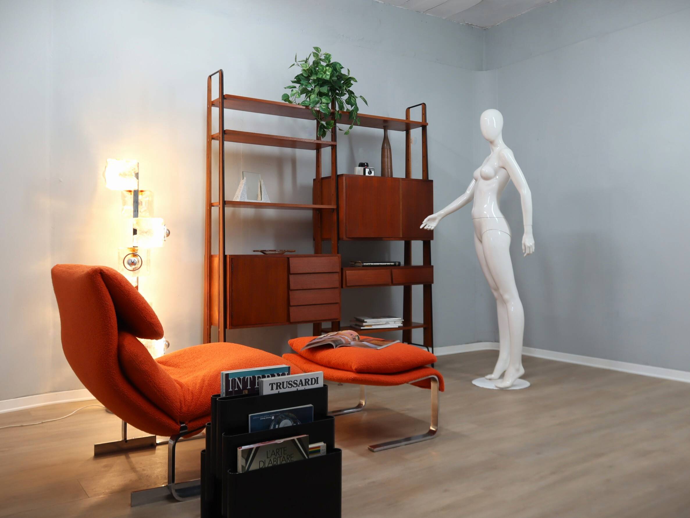 Mid century modular teak bookcase with bar unit, Italy 1950s