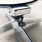 Set of aluminium chairs EA 124 Mid-Century by Charles & Ray Eames for Herman Miller, 1960s.