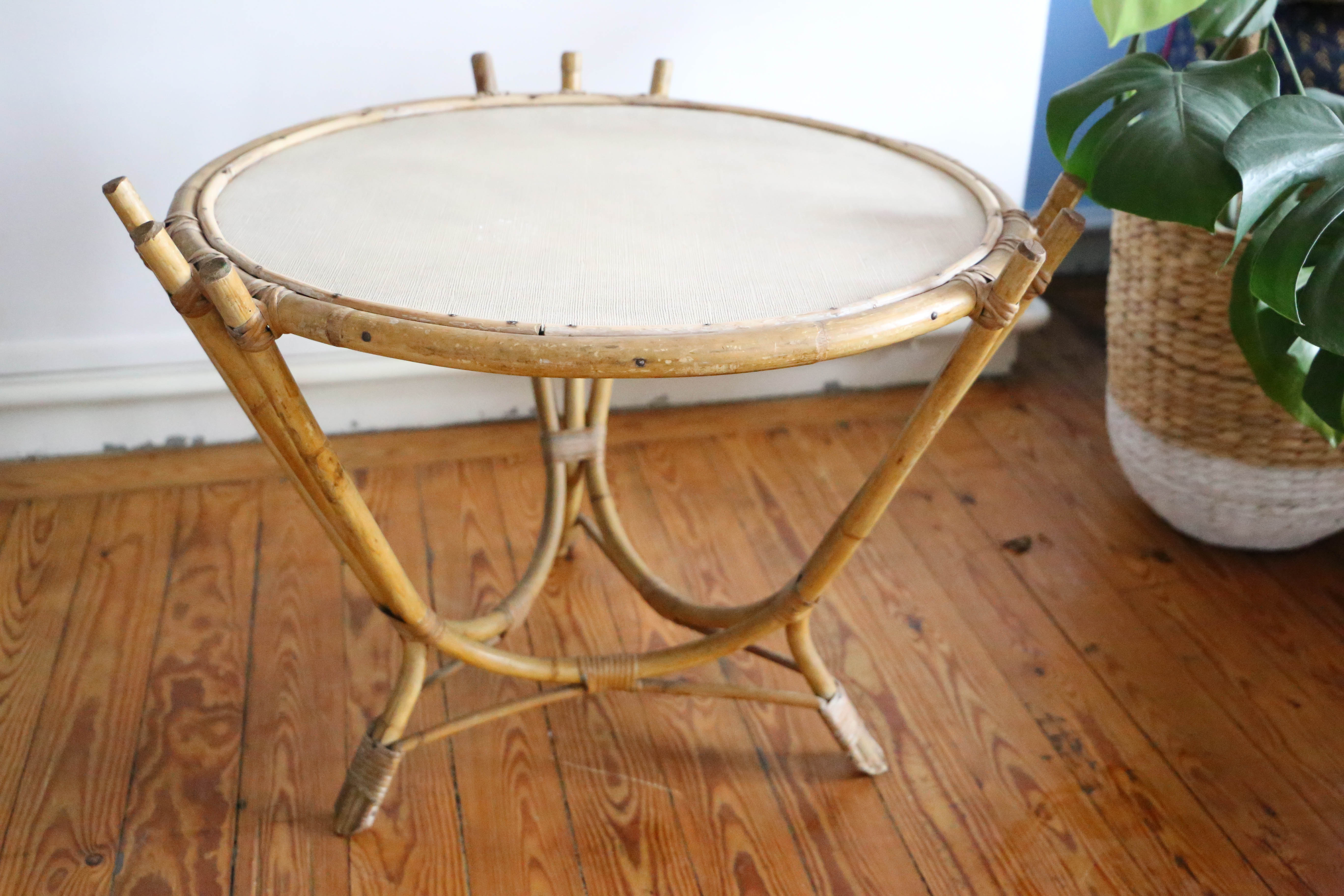 Nice rattan coffee table, vintage