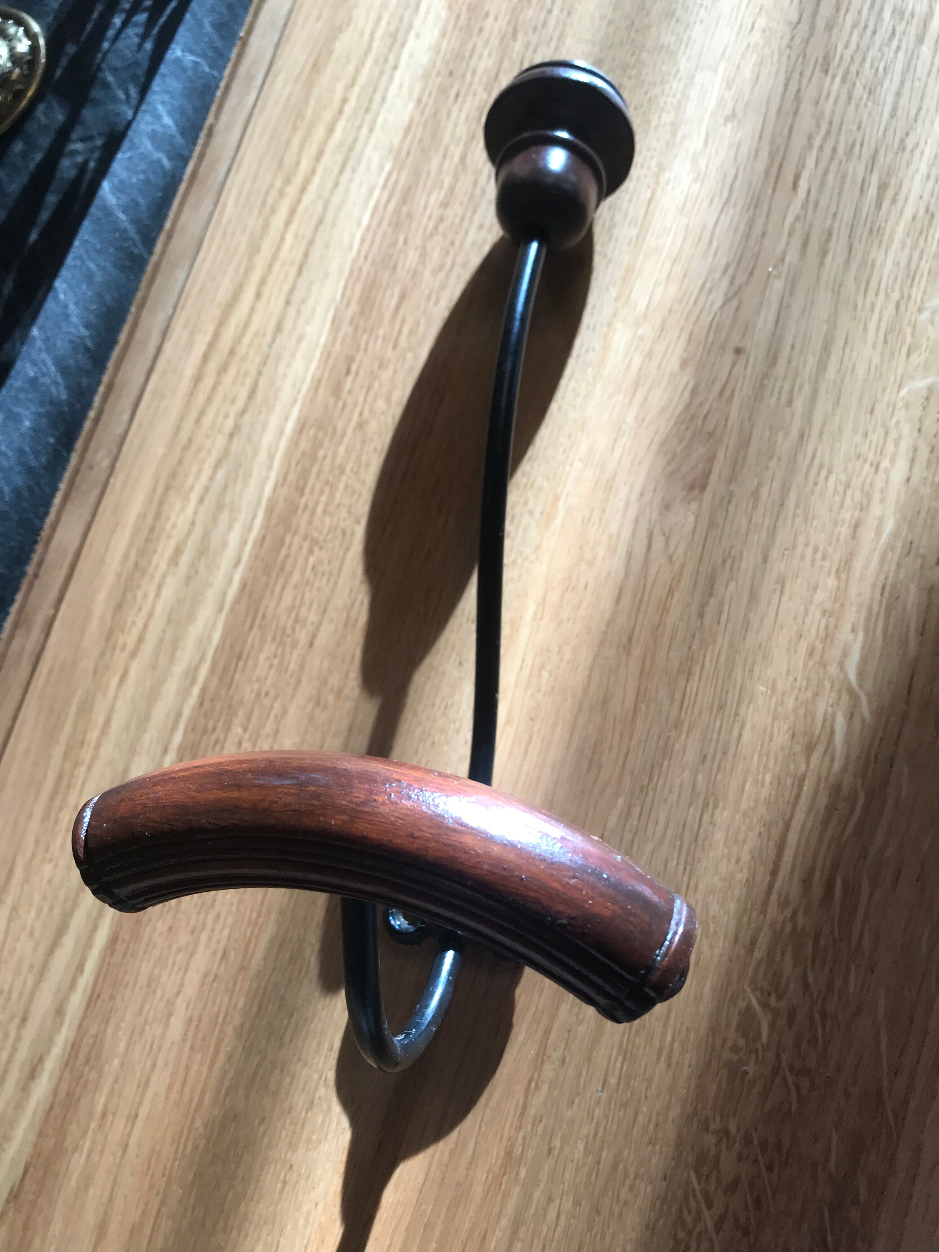 Set of two hooks
