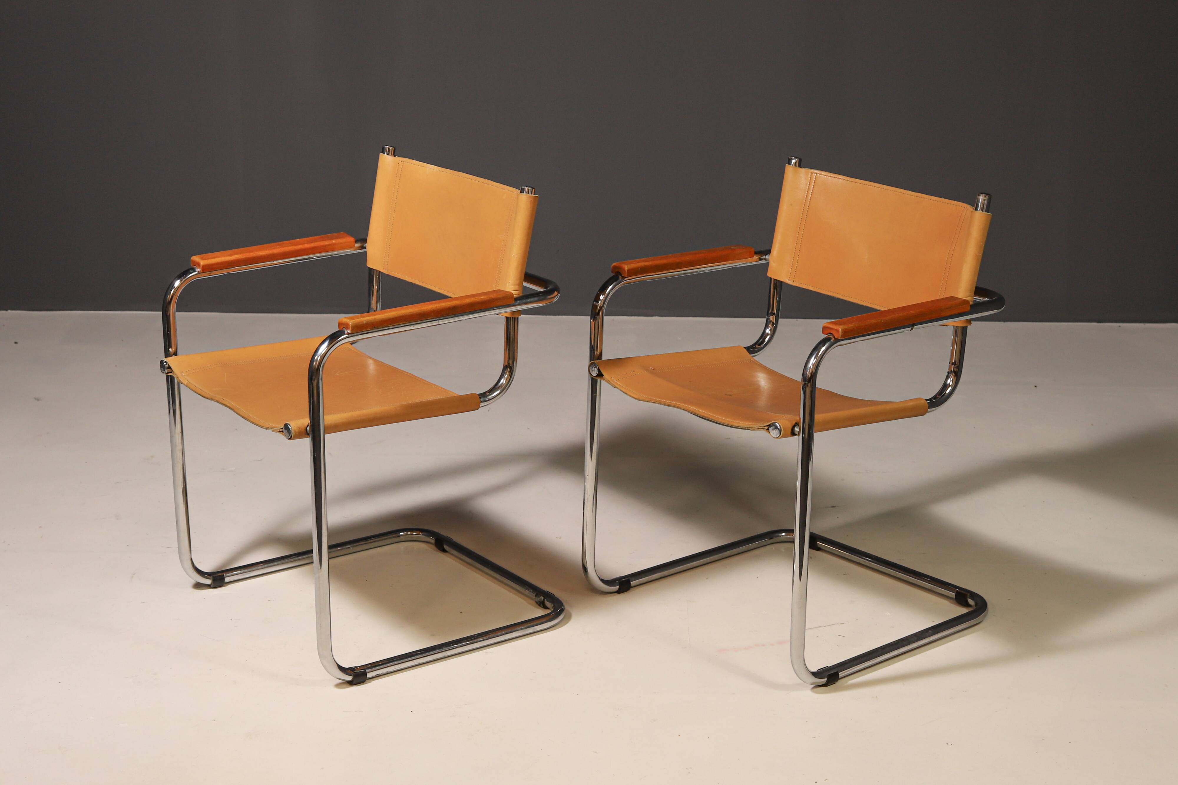 Pair of Cantilever Tubular Steel Armchairs MG5 Grassi style 1970´s