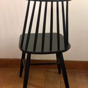 The pair of chairs in Tapiovaara style.
