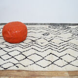 Handmade moroccan berber carpet 284 x 157 cm