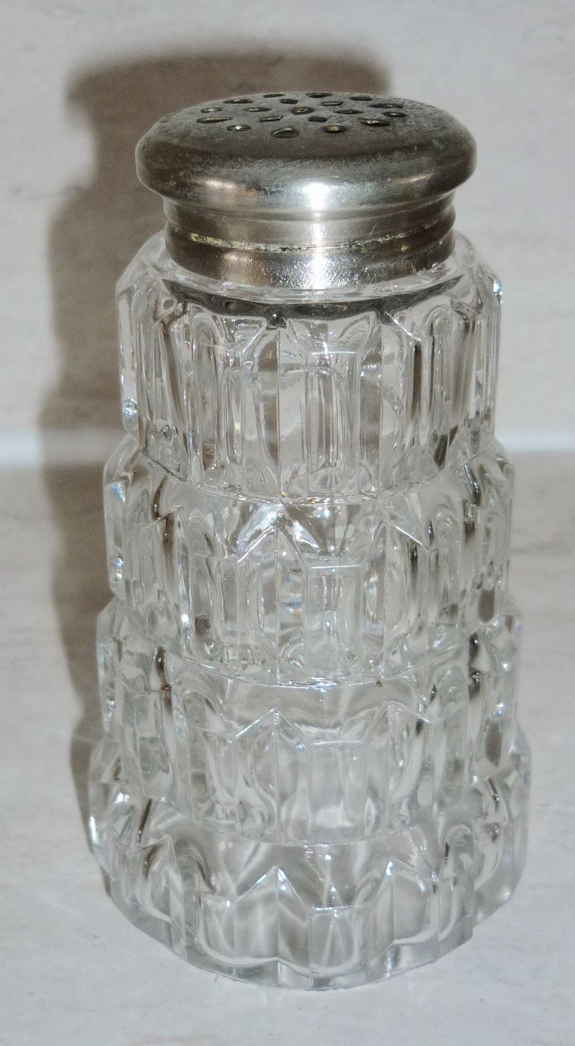 Glass sprinkler/sugar bowl